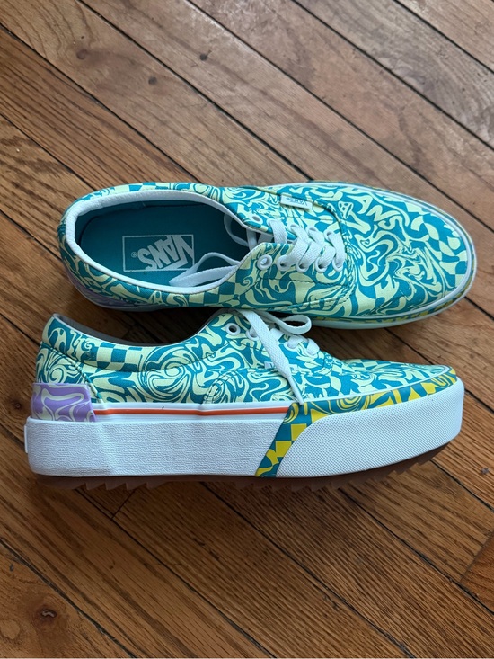 Vans Shoes - Women’s Vans Sneakers